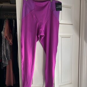 Savage X Fenty Sport Leggings XL NWT